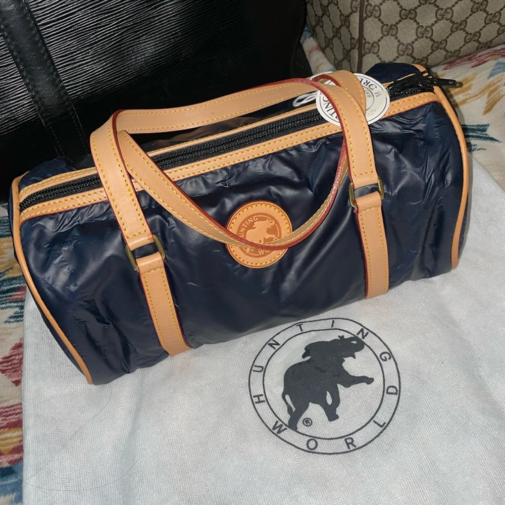 Hunting World Circler Hand Bag